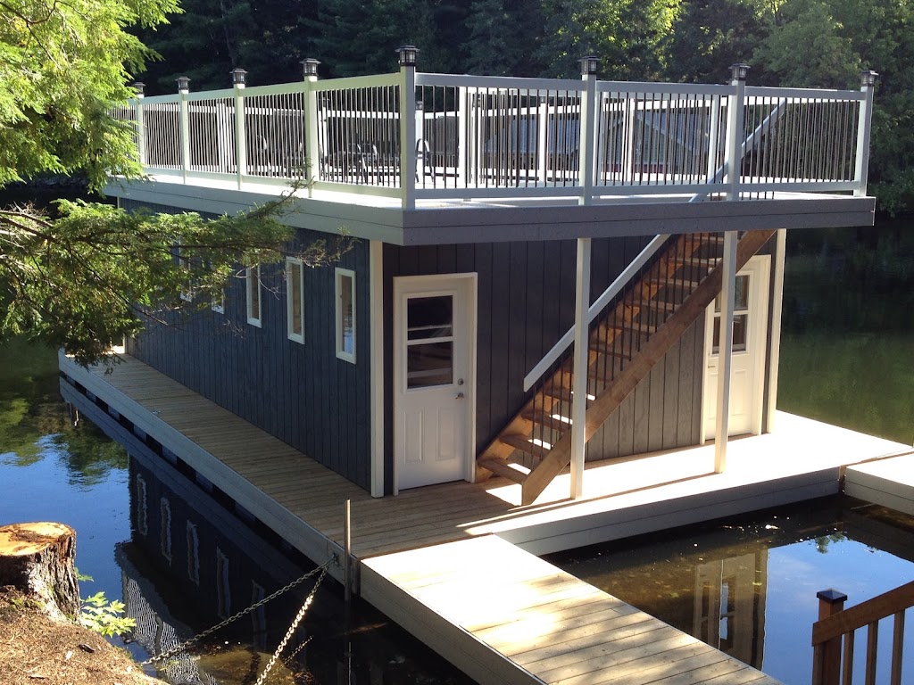 Floathouse | Lakefield Rd, Lakefield, ON K9J 6X5, Canada | Phone: (705) 745-9060