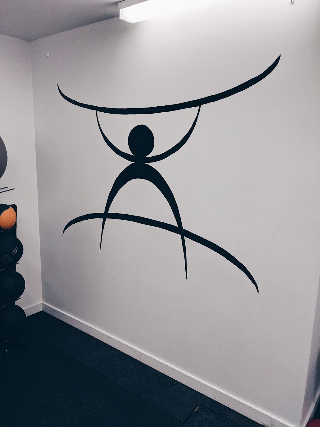 Owen Performance | 11 Valois Bay Ave, Pointe-Claire, QC H9S 5H3, Canada | Phone: (514) 297-0231