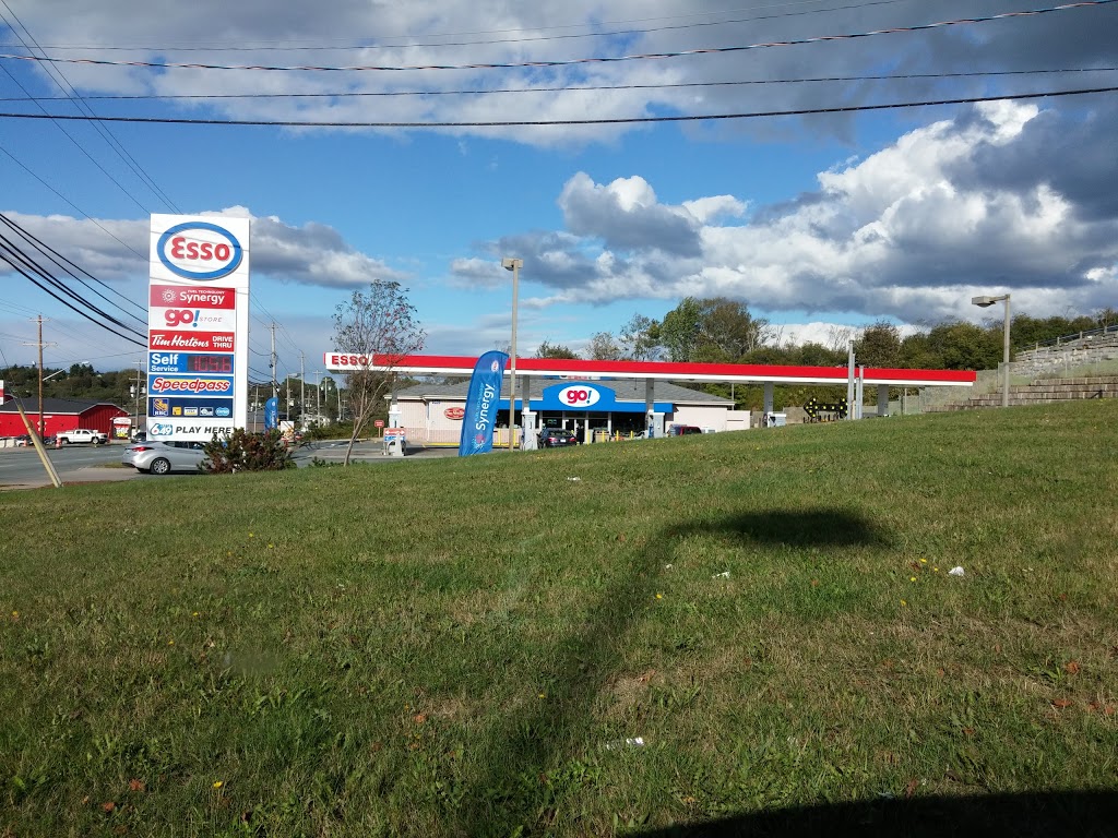 Esso | 646 Main St, Dartmouth, NS B2W 3T7, Canada | Phone: (902) 462-1302