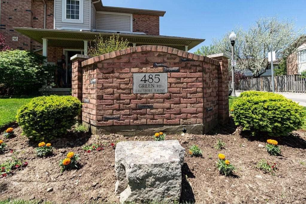 Wentworth Condominium Corporation # 340 | 485 Green Rd, Stoney Creek, ON L8E 6A8, Canada | Phone: (289) 208-2396