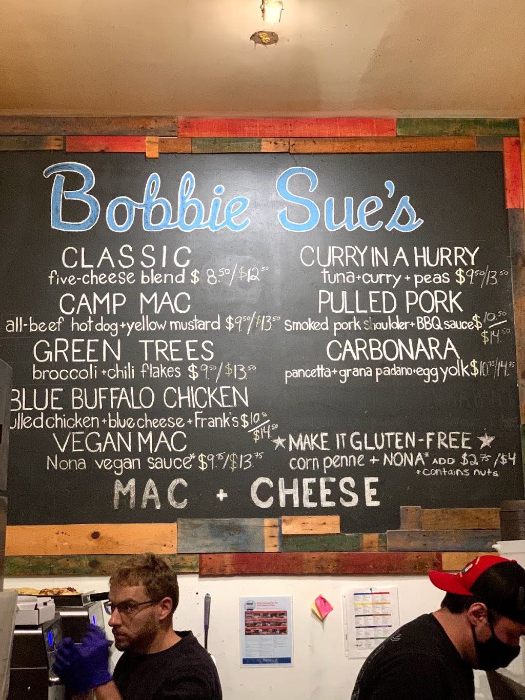 Bobbie Sues Mac + Cheese | restaurant | 162 Ossington Ave #3, Toronto, ON M6J 2Z7, Canada | 6473522762 OR +1 647-352-2762
