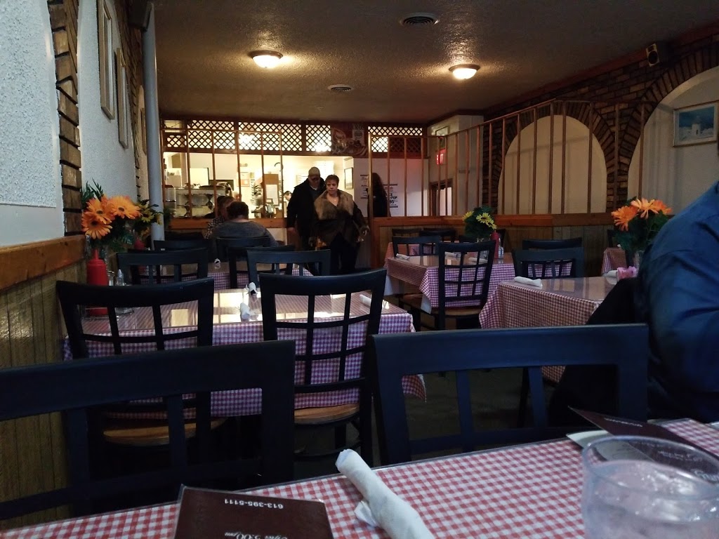 Jimmys Spec Pizza Fish & Chip | North St, Stirling, ON K0K 3E0, Canada | Phone: (613) 395-5111