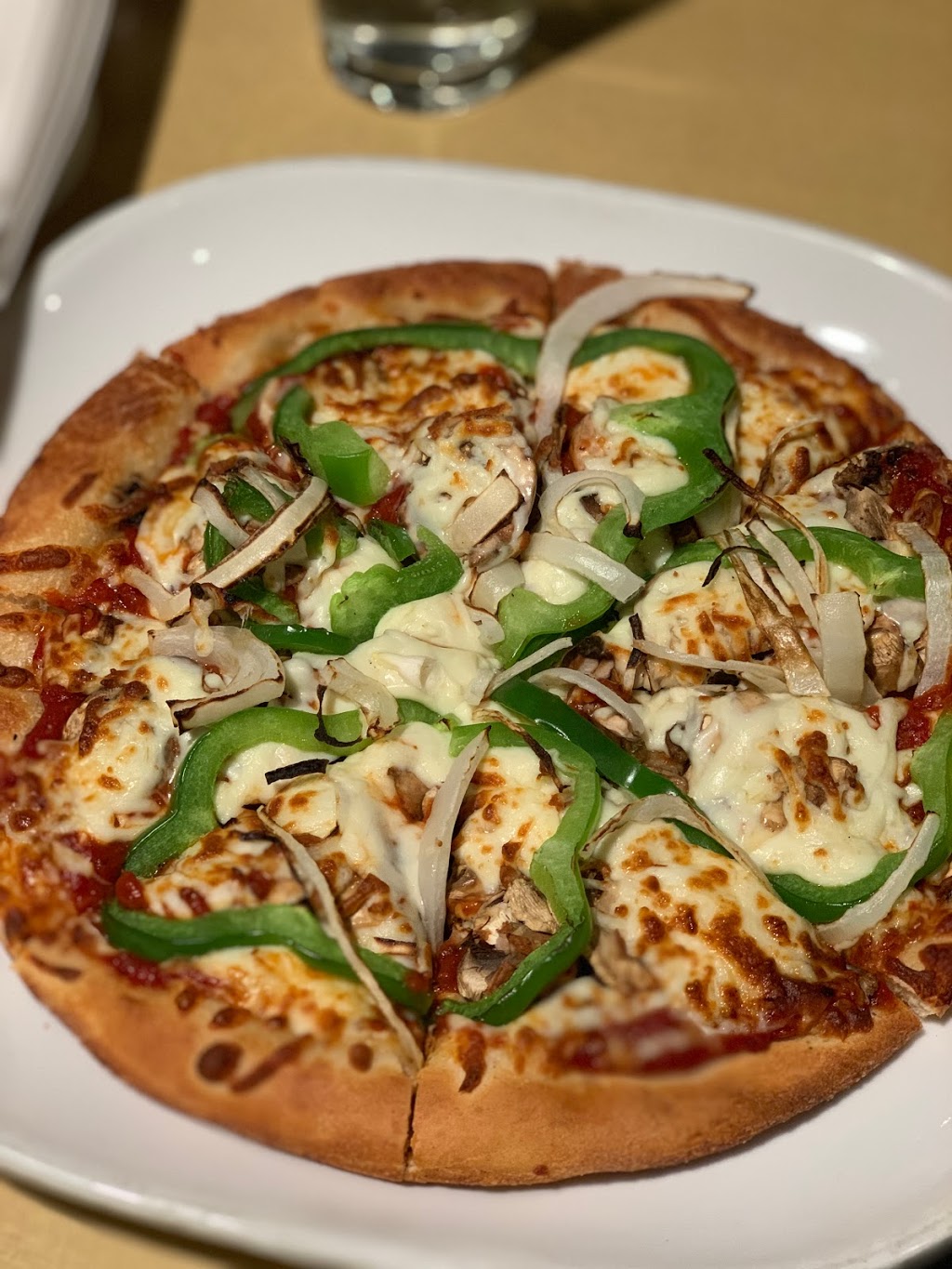Boston Pizza | 40167 Glenalder Pl, Squamish, BC V8B 0G2, Canada | Phone: (604) 898-5442