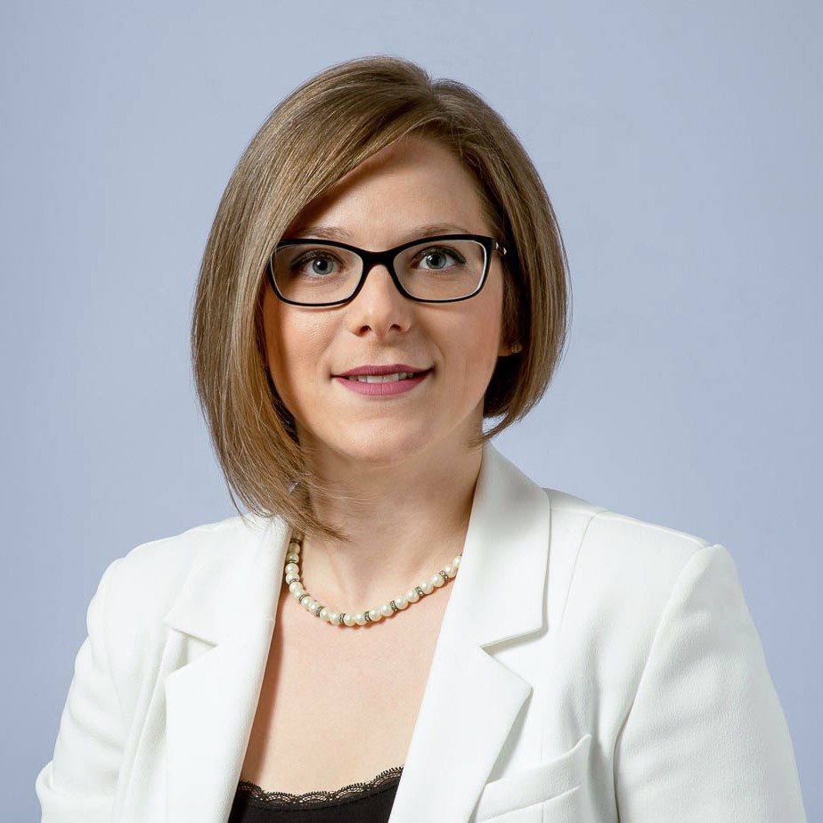 Buzaker Law Firm | 180 Steeles Ave W #225, Thornhill, ON L4J 2L1, Canada | Phone: (905) 370-0484