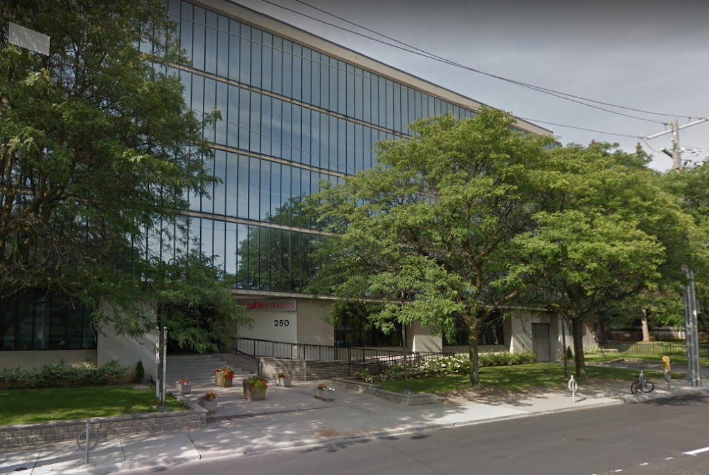 Dr Jay Childrens Grief Centre | 250 Davisville Ave, Toronto, ON M4S 1H2, Canada | Phone: (416) 360-1111