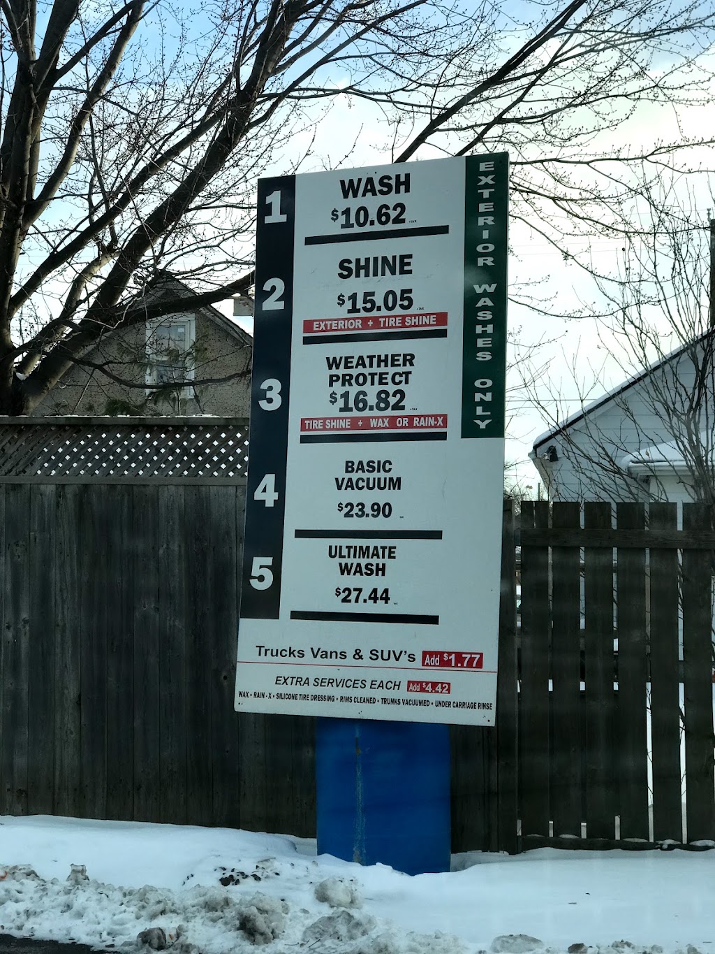 Welland Avenue Car Wash Ltd. | 272 Welland Ave, St. Catharines, ON L2R 2P8, Canada | Phone: (905) 682-2143