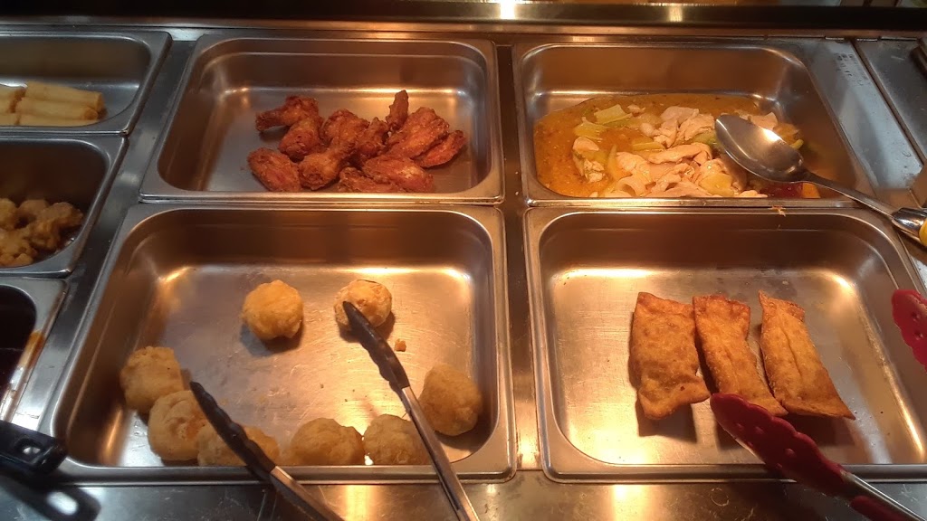Long Du Restaurant | 2121 Long Lake Rd, Sudbury, ON P3E 5H2, Canada | Phone: (705) 222-2141
