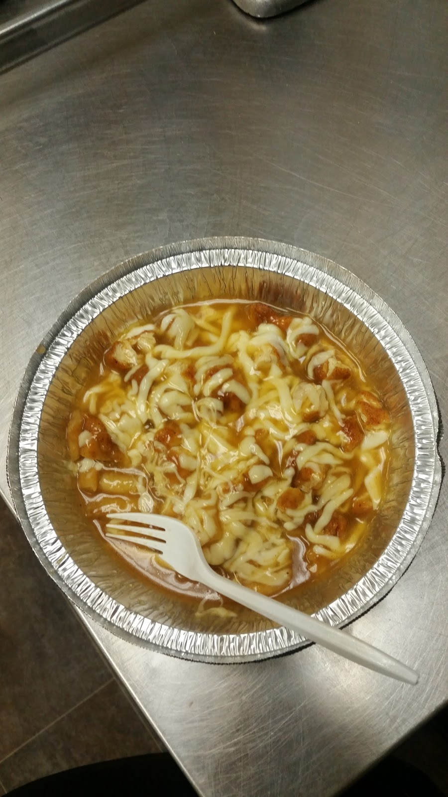 Fritou Chicken | 6350 Dewdney Ave, Regina, SK S4T 1E3, Canada | Phone: (306) 206-1338