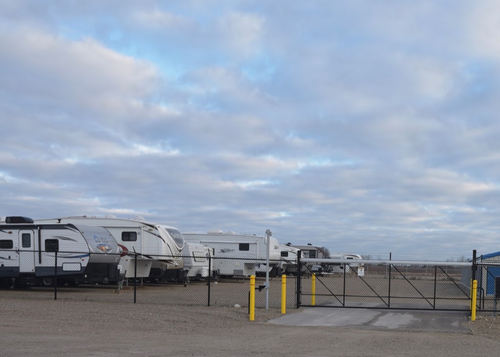 Shackletons Storage | 3715 Embro Rd, Stratford, ON N4Z 6S3, Canada | Phone: (519) 271-2646