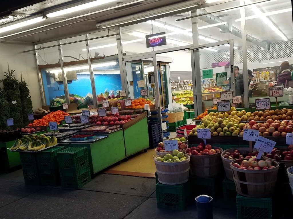 Lakeshore Village Fruit | 2856 Lake Shore Blvd W, Etobicoke, ON M8V 1H9, Canada | Phone: (647) 342-7440