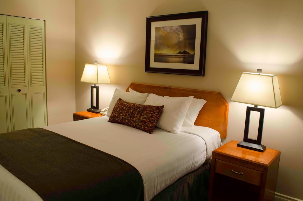 Embassy Inn Hotel | 520 Menzies St, Victoria, BC V8V 2H4, Canada | Phone: (250) 382-8161