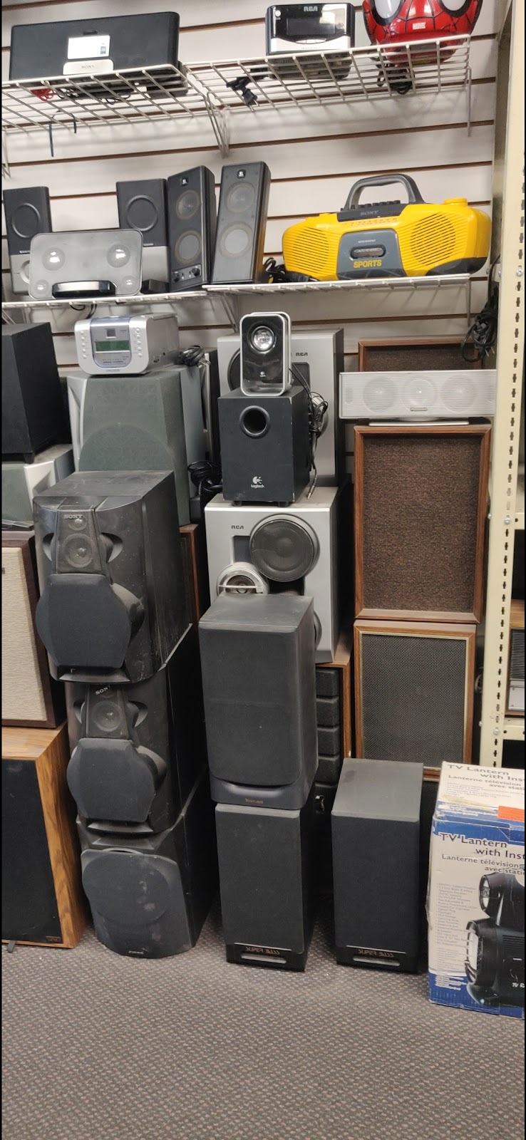 Cash Inverters | 1959A Weston Rd, York, ON M9N 1W8, Canada | Phone: (416) 243-0777