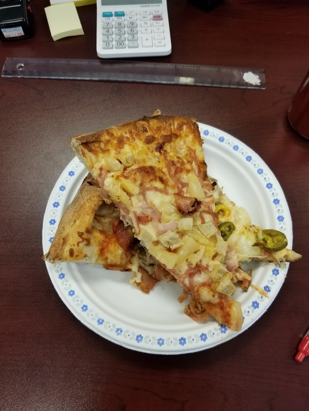 Veras Pizza | 2030 Meadowgate Blvd #8, London, ON N6M 1K1, Canada | Phone: (519) 690-0990