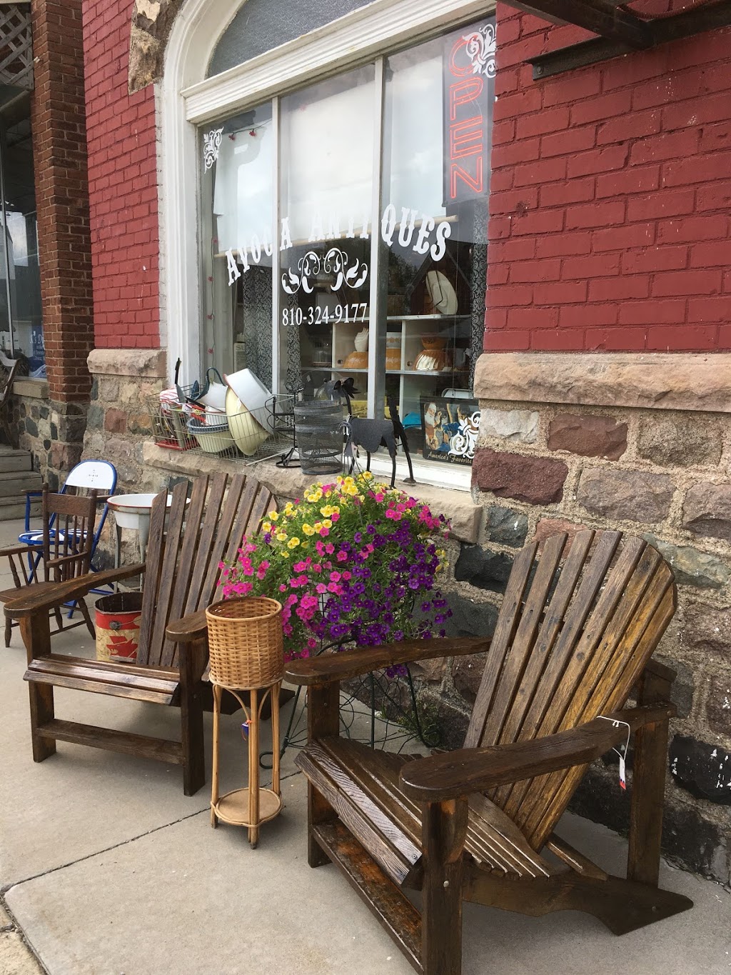 Avoca Antiques | 8878 M-136 Avoca Rd, Avoca, MI 48006, USA | Phone: (810) 324-9177