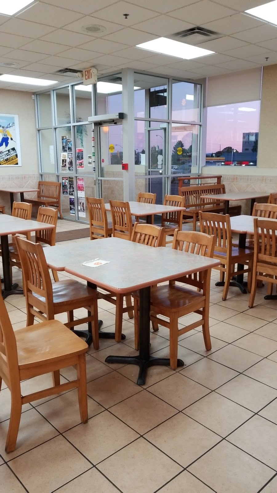 Pizza Pizza | 820 Red River Rd, Thunder Bay, ON P7B 1K2, Canada | Phone: (807) 767-1111