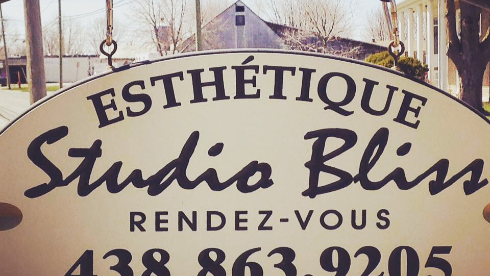 Studio Bliss Esthetique | 3022 Chemin Saint-Charles, Terrebonne, QC J6V 1C4, Canada | Phone: (438) 863-9205