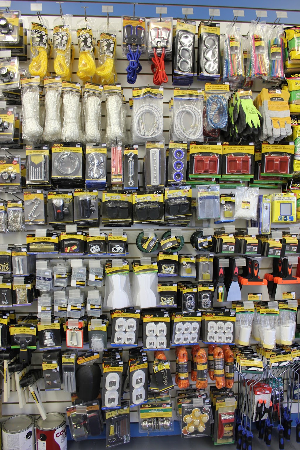 Cavendish Dollar Store | 8989 Cavendish Rd, Cavendish, PE C0A 1N0, Canada | Phone: (902) 963-4082