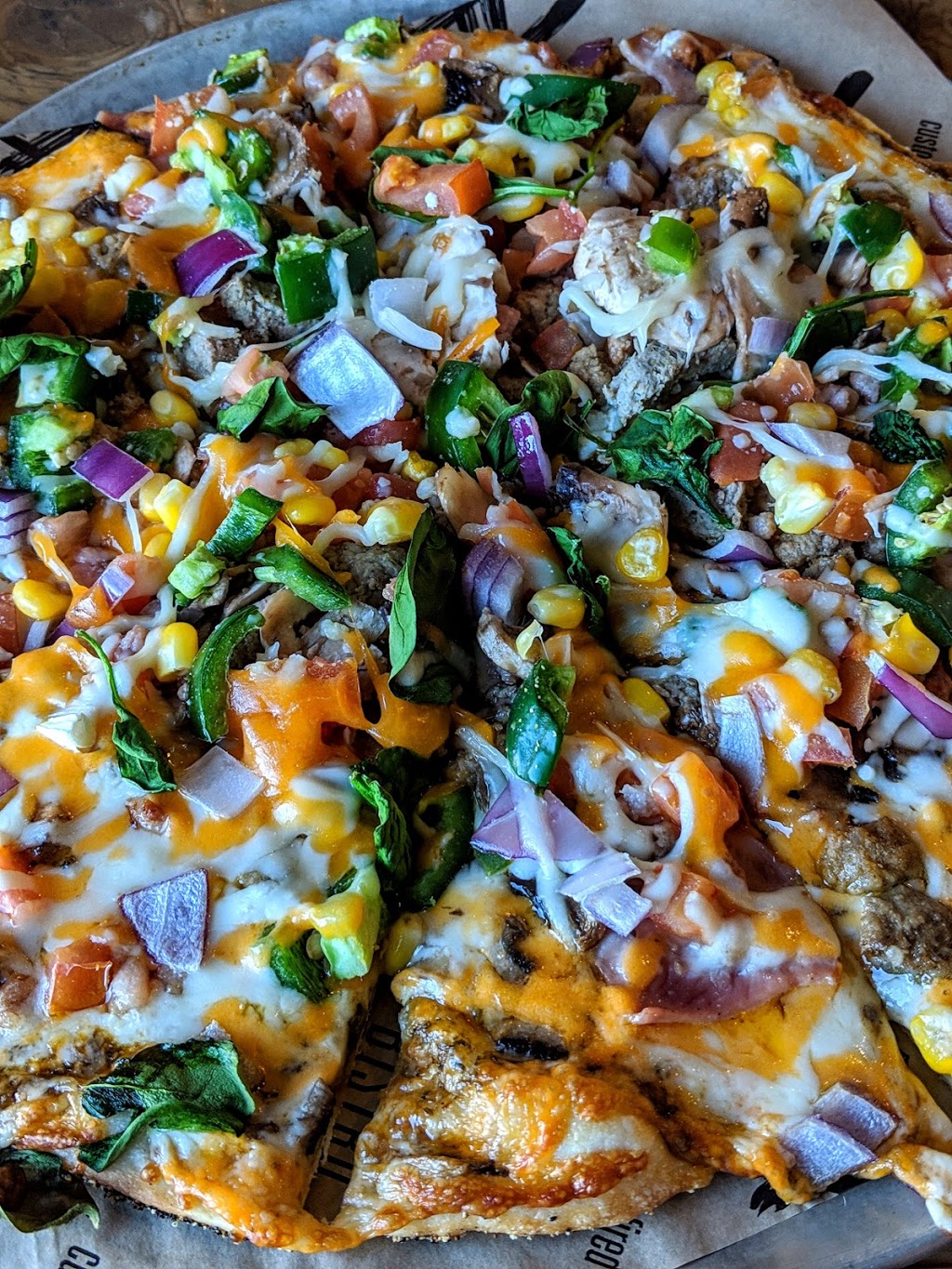 Za Pizza Bistro Ellice | 1424 Ellice Ave, Winnipeg, MB R3G 0G4, Canada | Phone: (204) 888-1999