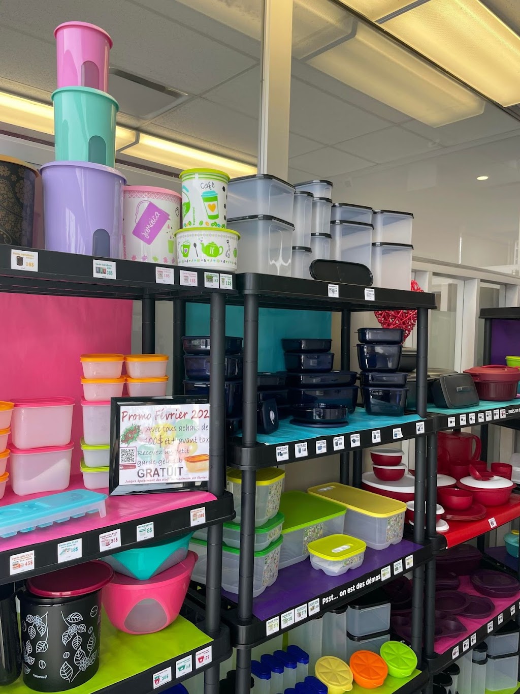 Hobby dépôt, siège social | 374 Rue Principale, Daveluyville, QC G0Z 1C0, Canada | Phone: (450) 288-1012