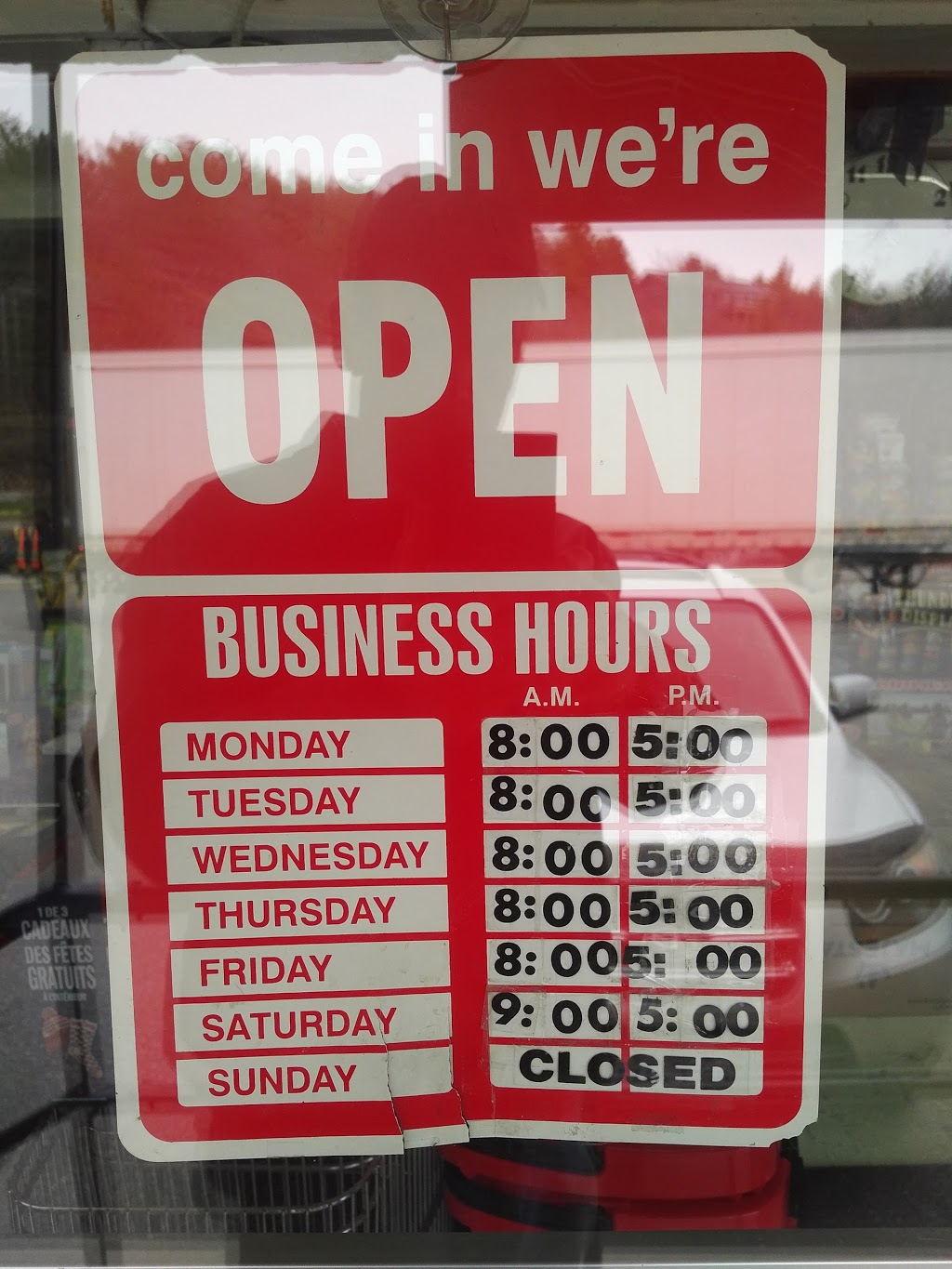 Home Hardware and CCY General Store | 31 ON-644, Pointe au Baril, ON P0G 1K0, Canada | Phone: (705) 366-2211