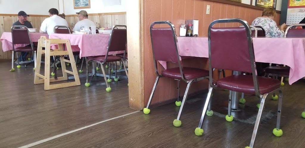 Apple Wood Restaurant | 119 Main St, Cudworth, SK S0K 1B0, Canada | Phone: (306) 256-3355