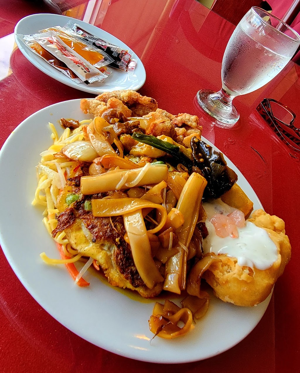 China Kitchen Restaurant | 22805 Lougheed Hwy., Maple Ridge, BC V2X 2V7, Canada | Phone: (604) 463-0001