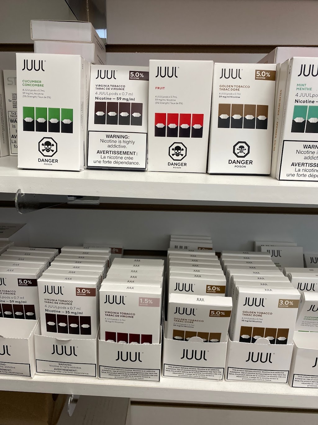 A+vape shop | 68 Wellington St, Port Hope, ON L1A 4H7, Canada | Phone: (905) 885-1465