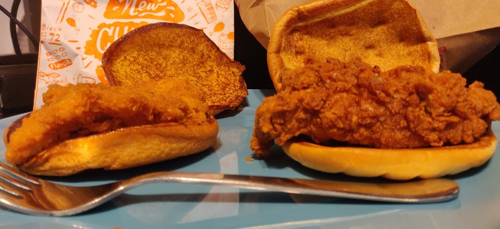 Popeyes® Louisana Kitchen | 85 University Ave, Waterloo, ON N2J 2W1, Canada | Phone: (519) 888-7766