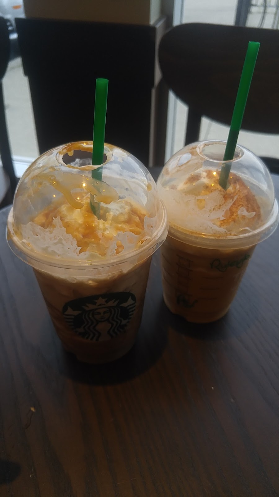 Starbucks | 3940 Brock St N, Whitby, ON L1R 3E1, Canada | Phone: (905) 665-9656