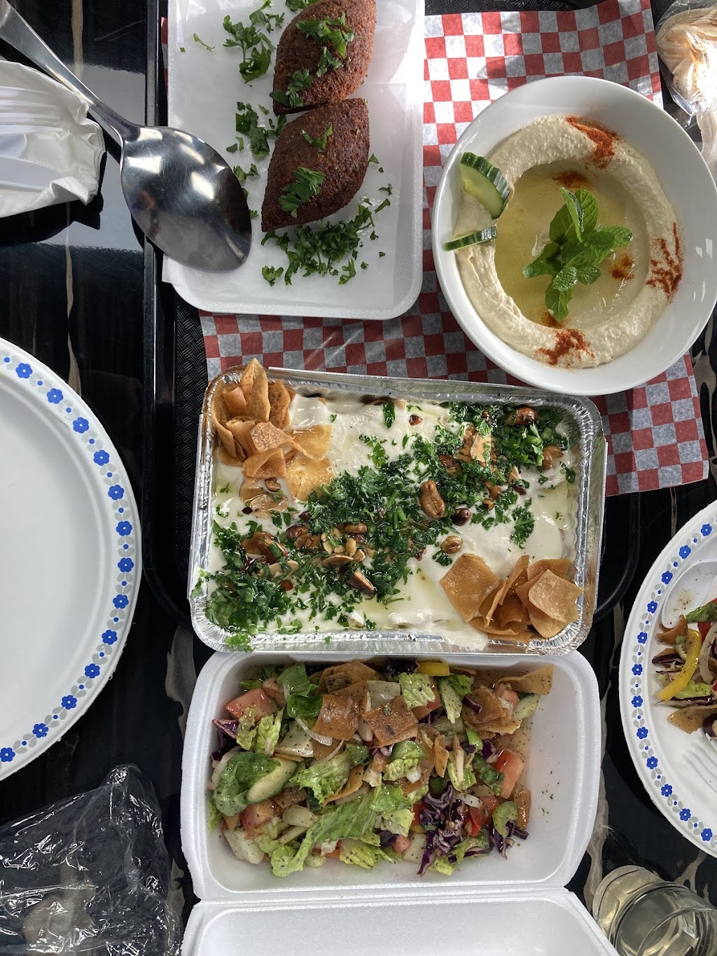 Adonis Lebanese Cuisne | 630 1 Ave NE, Calgary, AB T2E 0B6, Canada | Phone: (403) 570-1203