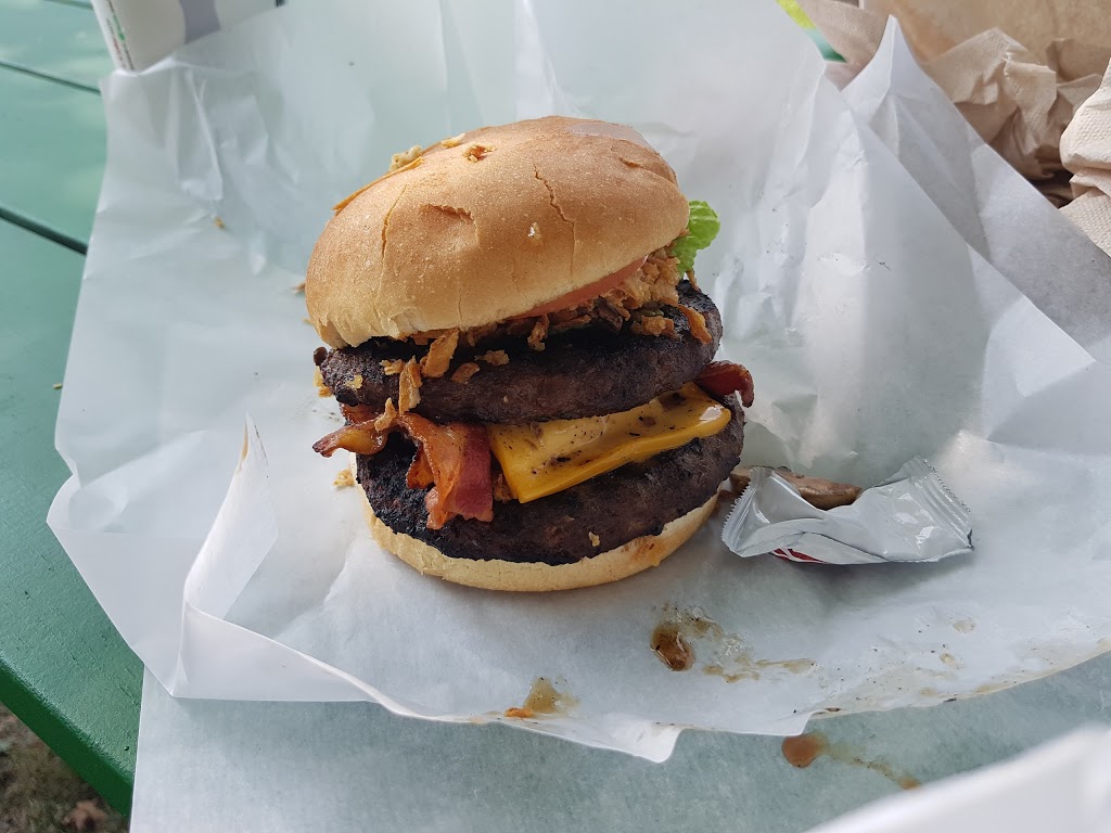 Shamrock Burgers | 6109 Kingston Rd, Scarborough, ON M1C 1K5, Canada | Phone: (416) 282-0121