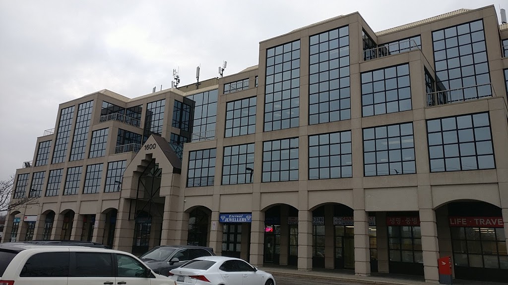 Dr Saul Hafner | 1600 Steeles Ave W, Concord, ON L4K 4M2, Canada | Phone: (905) 660-5519