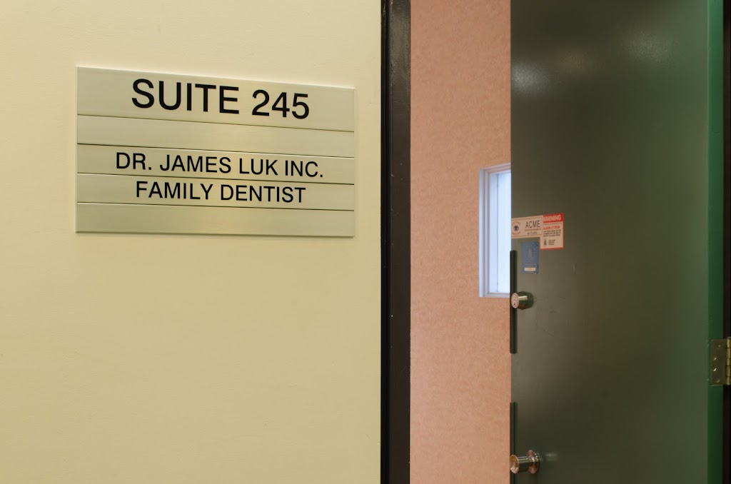 Dr. James Luk Inc. | 6201 Victoria Dr, Vancouver, BC V5P 3X5, Canada | Phone: (604) 322-6782
