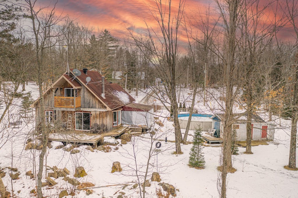 Chalet le Borivaj | 3311 Chem. Craig, Saint-Patrice-de-Beaurivage, QC G0S 1B0, Canada | Phone: (418) 208-5029