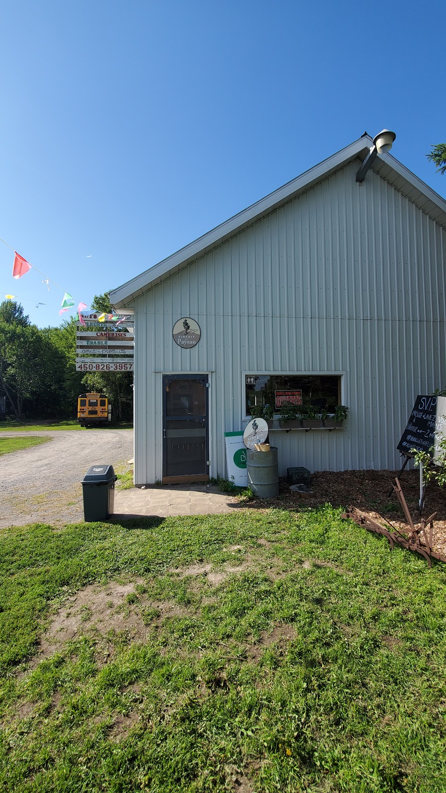 Bleuetière Planète Bleue | 245 Rang Saint-Jean-Baptiste, Saint-Chrysostome, QC J0S 1R0, Canada | Phone: (450) 826-3957