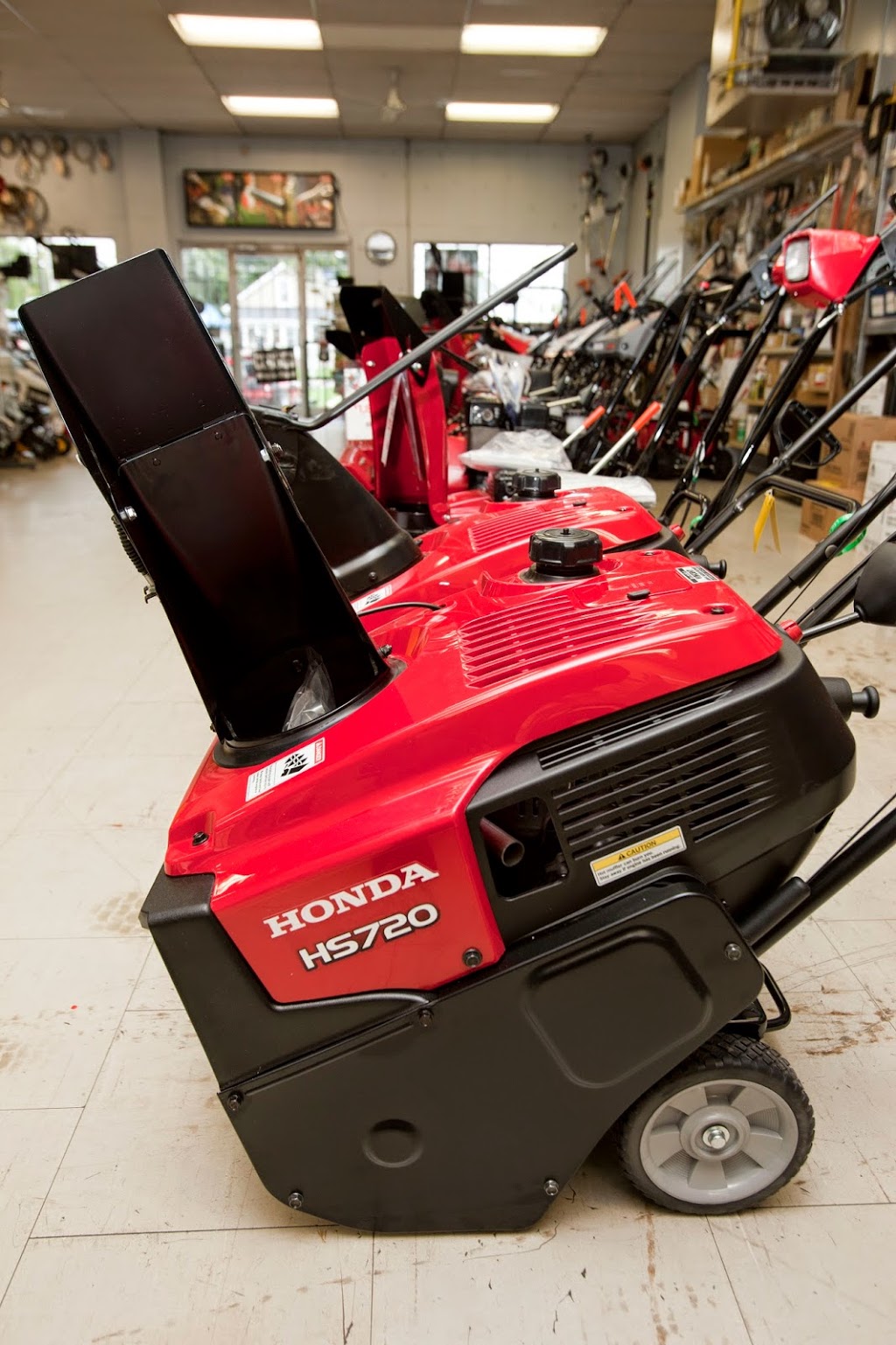 Vincent Lawn & Garden Equipment Inc. | 635 Main Street East, Cambridge, ON N1R 5S7, Canada | Phone: (519) 621-7805