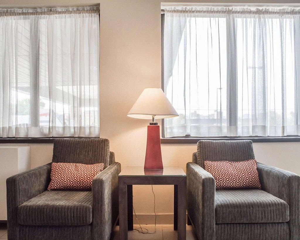 Comfort Inn | 190 Weber St N, Waterloo, ON N2J 3H4, Canada | Phone: (519) 747-9400