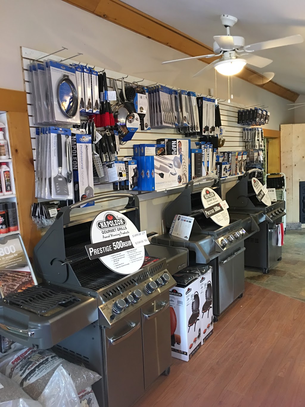 Overridge Fireplace & BBQ Store | 170 Casimir St, Port Perry, ON L9L 1B7, Canada | Phone: (905) 985-0715