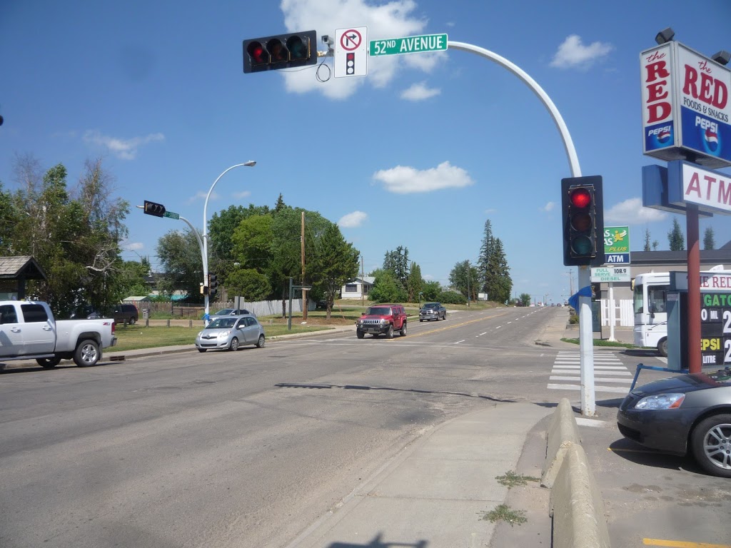 The Red Convenience Store | 5201 48 St, Stony Plain, AB T7Z 1E6, Canada | Phone: (780) 983-3851