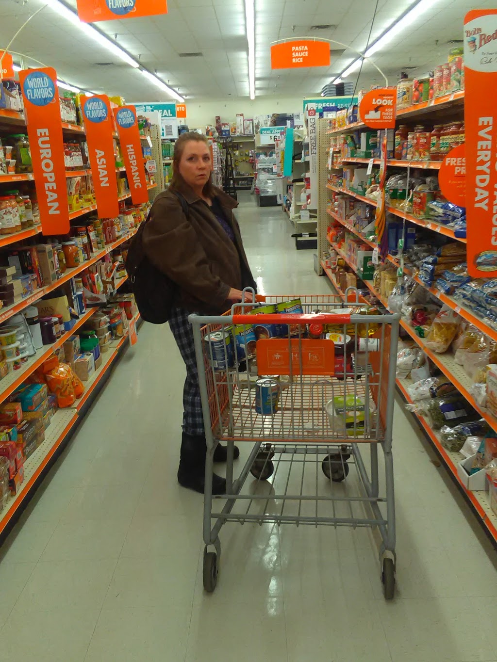 Big Lots | 698 S Ogden St, Buffalo, NY 14206, USA | Phone: (716) 827-4860