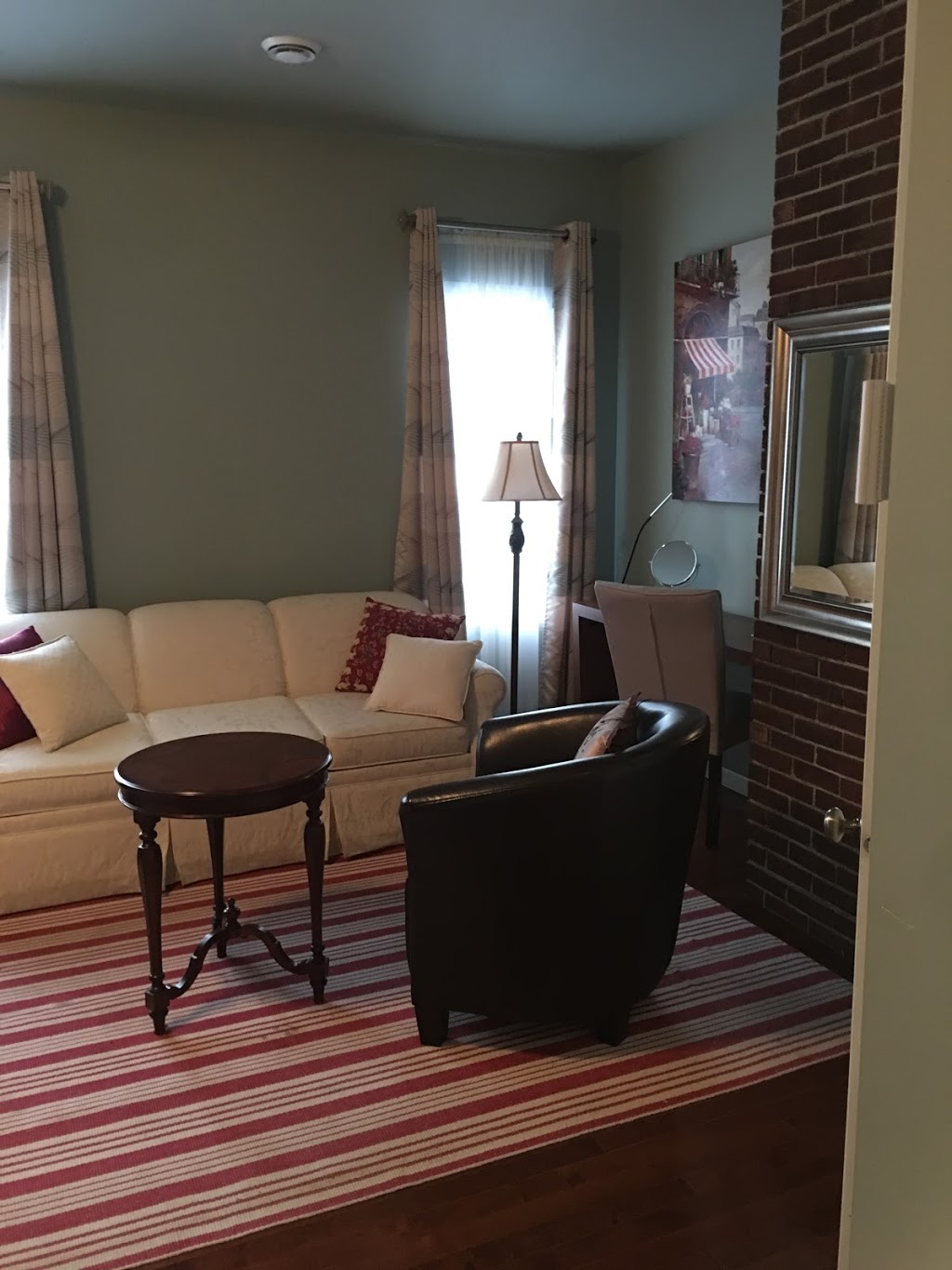 Au Bois Joli | 2065 Rue du Bois-Joli, Québec, QC G1T 1E4, Canada | Phone: (418) 704-4001