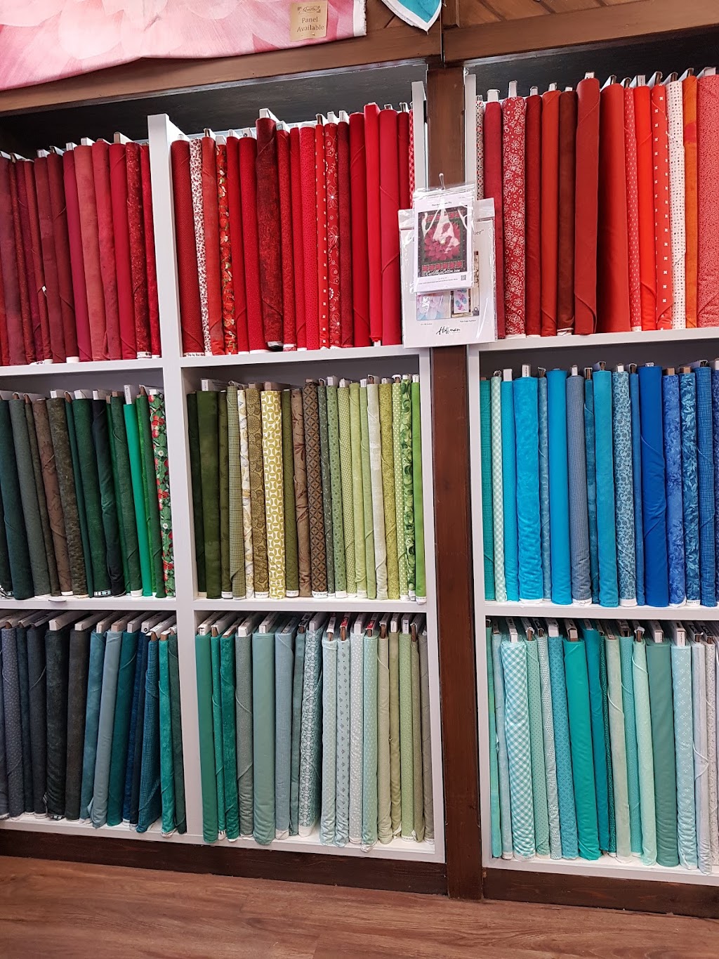 Willow Creek Quilts | 105 49 Ave W, Claresholm, AB T0L 0T0, Canada | Phone: (403) 625-4353
