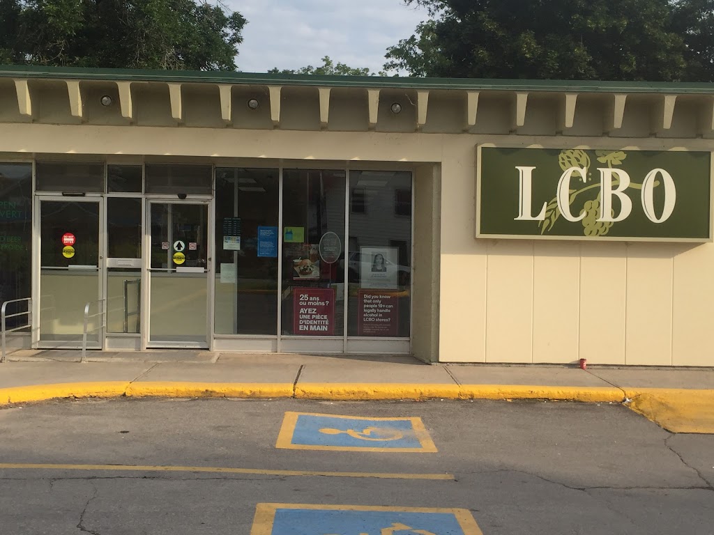 LCBO | 16 Bridge St E, Tweed, ON K0K 3J0, Canada | Phone: (613) 478-2716