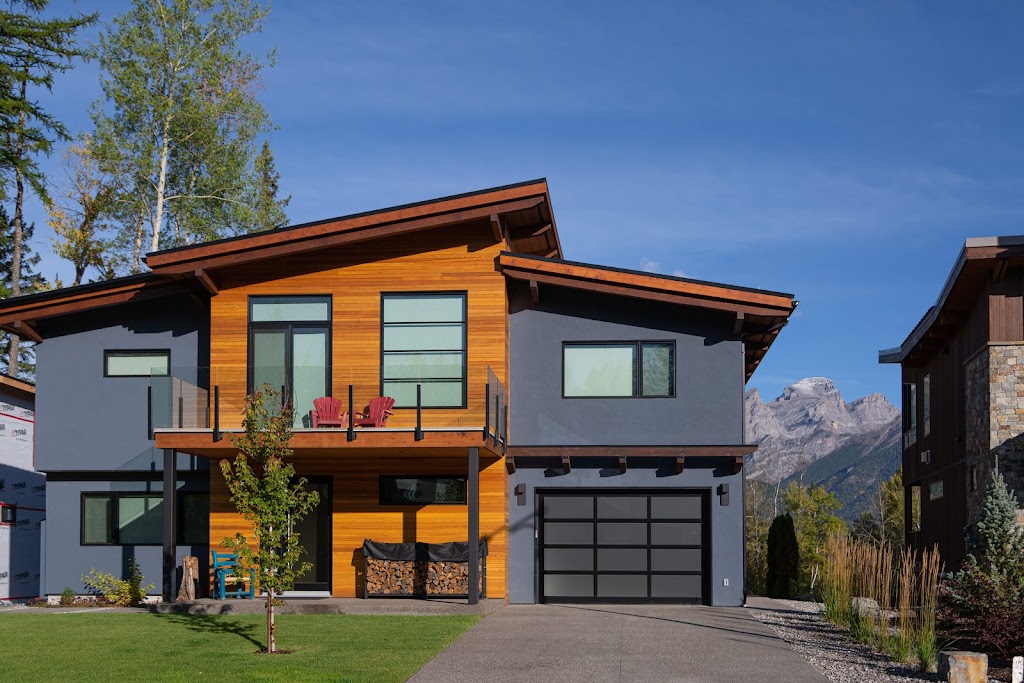 Montane Fernie | 24 Sunniva Dr, Fernie, BC V0B 1M0, Canada | Phone: (250) 423-4136