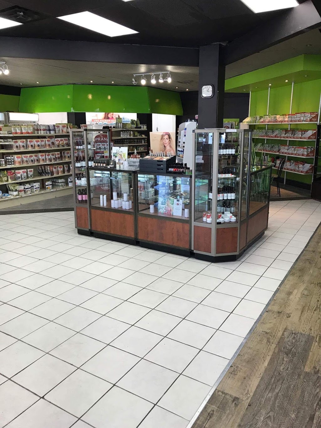 VITAVIE marché santé | 5455 Boulevard des Forges, Trois-Rivières, QC G8Y 5L5, Canada | Phone: (819) 378-7777