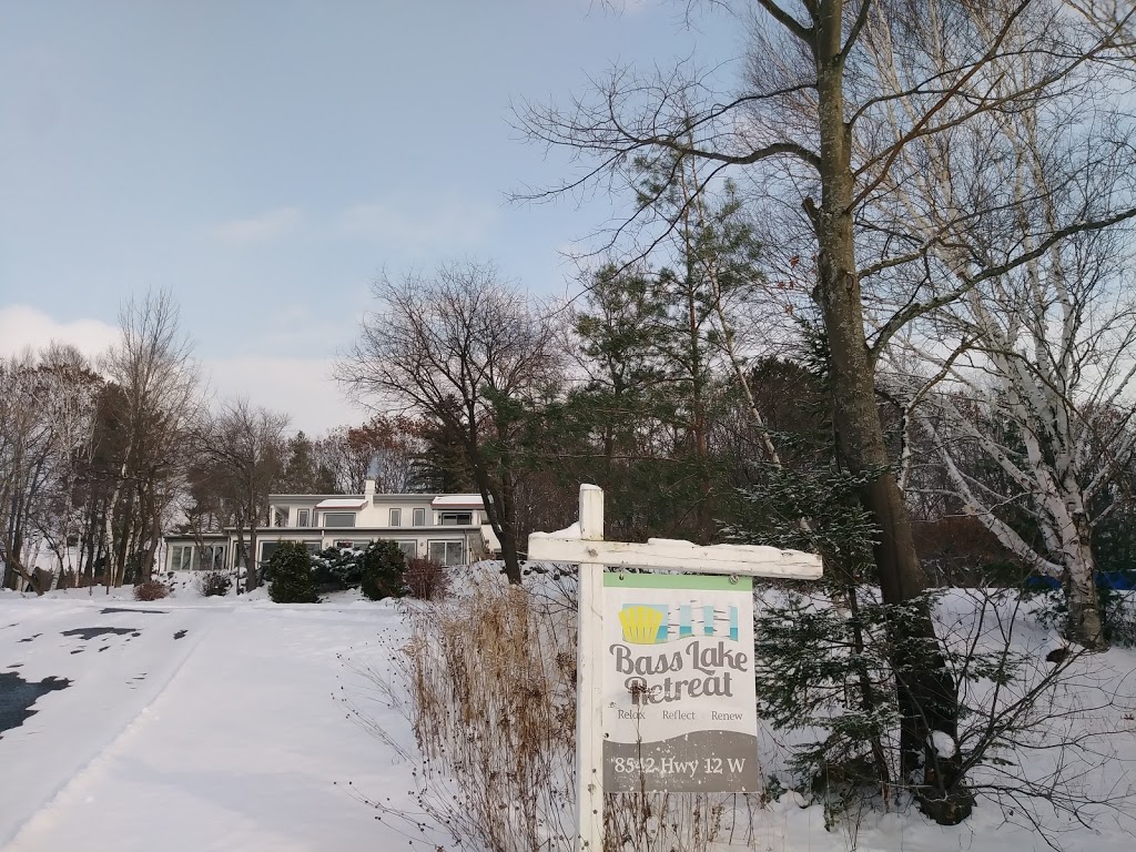 Bass Lake Retreat | 8542 ON-12, Oro-Medonte, ON L3V 0H2, Canada