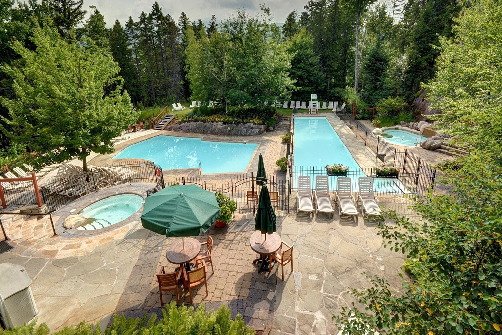 Les Eaux 225-1 by Escapades Tremblant | 1-225 Chemin des Quatre-Sommets, Mont-Tremblant, QC J8E 1C6, Canada | Phone: (877) 352-6626