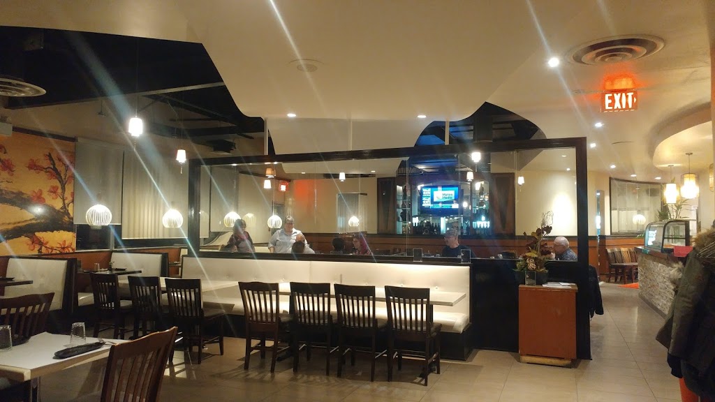 O Piment | 1092 Boulevard Moody, Terrebonne, QC J6W 3K9, Canada | Phone: (450) 471-8405
