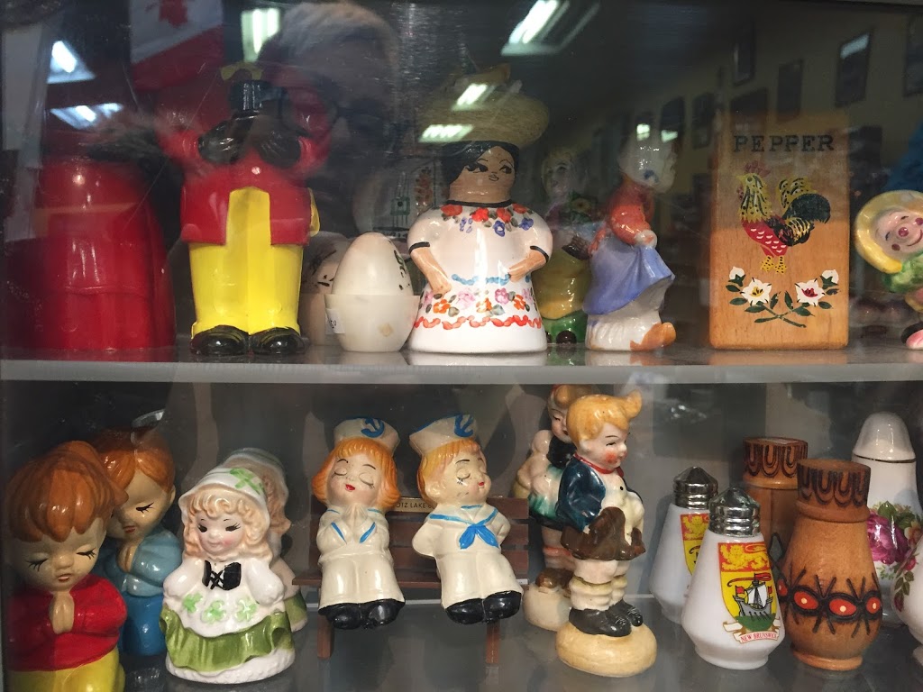 jms Treasure Chest | 293 Ottawa St N, Hamilton, ON L8H 3Z8, Canada | Phone: (905) 335-5700