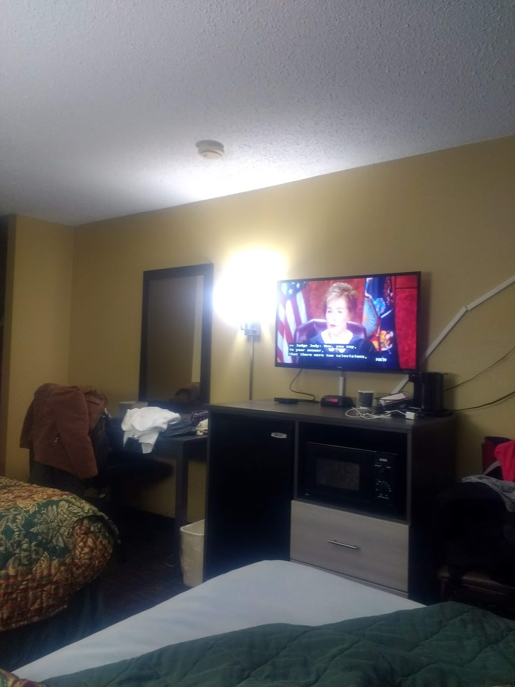 Red Carpet Inn | Rte. 20, 3940 Southwestern Blvd, Orchard Park, NY 14127, USA | Phone: (716) 649-5890